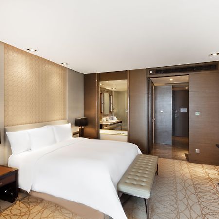 Crowne Plaza Xuzhou Dalong Lake By Ihg Zewnętrze zdjęcie